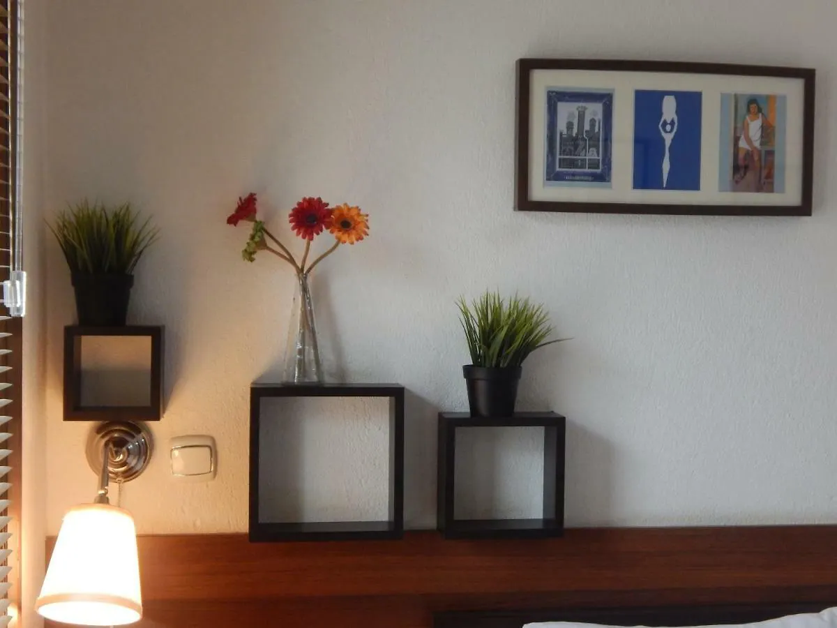 Kripis Studio Thessaloniki 0*,