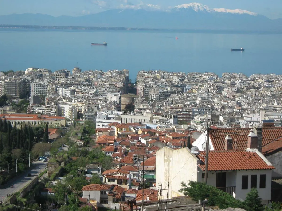 Kripis Studio Thessaloniki 0*,  Greece