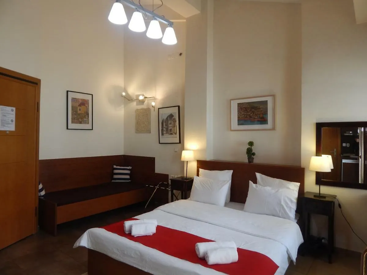 Apartment Kripis Studio Thessaloniki Greece